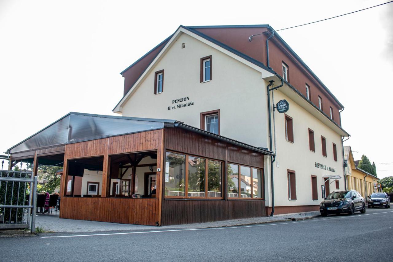 Hostinec A Penzion U Sv. Mikulase Hat Экстерьер фото